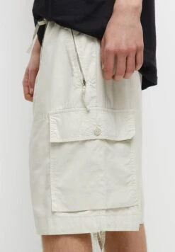 PULL & BEAR Parachute Bermuda With ShortsBeige Uomo Bermuda PUC22F0CU-B11 -Pull & Bear 4d10935678994febb7b9d93de1ef0e9c