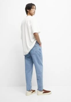PULL & BEAR Coloured Standard - Jeans Slim Fit - Stone Blue Denim 9 PULL & BEAR Coloured Standard - Jeans Slim Fit - Stone Blue Denim -Pull & Bear 4de441109ec34c9082e5bffbcd4648c8