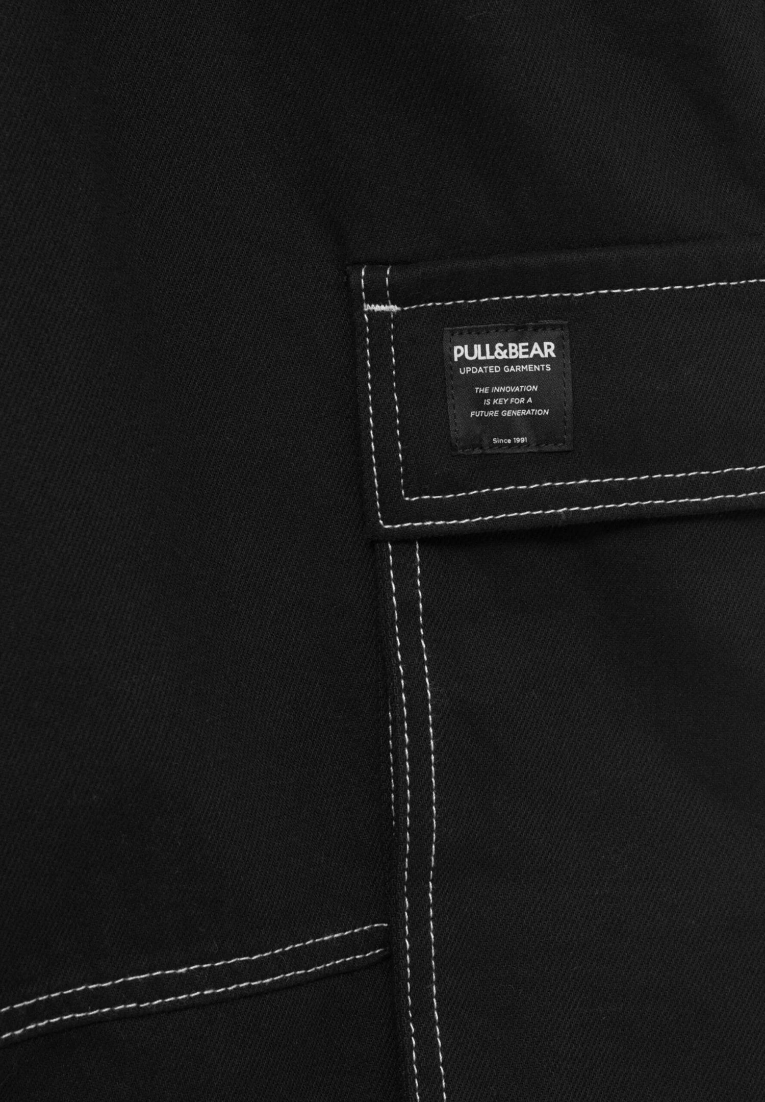 PULL & BEAR With Contrast Stitching- Pantaloni Cargo - Mottled Black 7 PULL & BEAR With Contrast Stitching- Pantaloni Cargo - Mottled Black - immagine 7