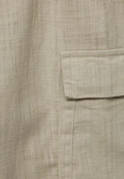 PULL & BEAR Pantaloni CargoSand Uomo Pantaloni PUC22E0EJ-B11 -Pull & Bear 4e81e457368e4766a6db451c3bd2394a