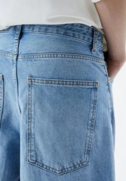 PULL & BEAR Baggy Extra Wide-Leg Jeans A SigarettaBlue Denim Uomo Jeans PUC22G0PL-K11 -Pull & Bear 4f65a5e7697145adb9dc5b80fbd10f89