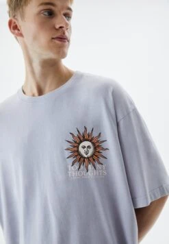 PULL & BEAR Sun GraphicT-Shirt Con StampaMauve Uomo T-shirt E Polo PUC22O1QT-I11 -Pull & Bear 51e626d14e3b4da9bf681d420111176d