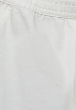 PULL & BEAR With Drawstring-Bermuda ShortsWhite Uomo Bermuda PUC22F0DM-A11 -Pull & Bear 52a73bfc034249aba72a341193e1d688