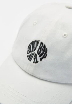 PULL & BEAR Byron Bay-FadedCappellinoWhite Uomo Cappellie Berretti PUC52P04P-A11 -Pull & Bear 56539c00d28f4041a450646d377ca326