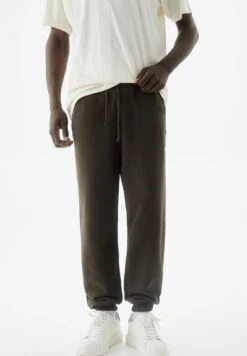 PULL & BEAR Standard Fit - Joggers - Pantaloni Sportivi - Light Brown