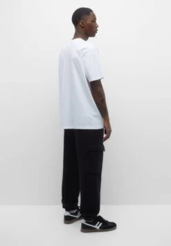 PULL & BEAR Pack Of 3 - T-Shirt Basic - Brown -Pull & Bear 58b839940c7e467e8d9232983965f0a5