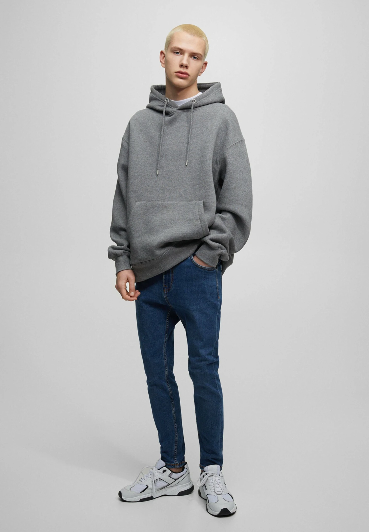 PULL & BEAR Basic Medium Carrot FitJeans Slim FitDark Blue Uomo Jeans PUC22G0O2-K11 2 PULL & BEAR Basic Medium Carrot FitJeans Slim FitDark Blue Uomo Jeans PUC22G0O2-K11 - immagine 2