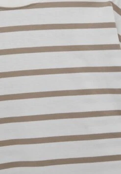 PULL & BEAR Garment-Dyed StripedT-Shirt Con StampaSand Uomo T-shirt E Polo PUC22O1KN-B11 -Pull & Bear 5f5c04f382454e27a6d261d72666e5e2