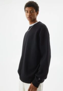 PULL & BEAR Basic Coloured Round NeckFelpaBlack Uomo Maglieria E Felpe PUC21009K-Q11 -Pull & Bear 5f71acd8d74740d48c6e0e6050296a49