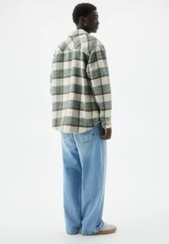 PULL & BEAR Long Sleeve Checked CamiciaLight Green Uomo Camicie PUC22D0KJ-M11 -Pull & Bear 5fa671d6a91442fda01dcdbaadaa3ad8