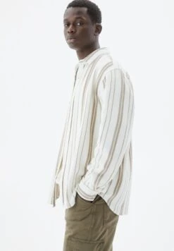 PULL & BEAR Striped Long SleeveCamiciaBeige Uomo Camicie PUC22D0KF-B11 -Pull & Bear 67e52c8ccb7f4f158d81cce8edff4d06