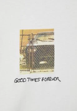 PULL & BEAR Staten Island- T-Shirt Con Stampa - White -Pull & Bear 6a22c07550ed4823bfdbe22f07172a60