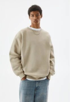 PULL & BEAR Basic Coloured Round NeckFelpaBeige Uomo Maglieria E Felpe PUC21009K-B11 -Pull & Bear 6cd005c4ced8456a85bb5fccaf5f8637