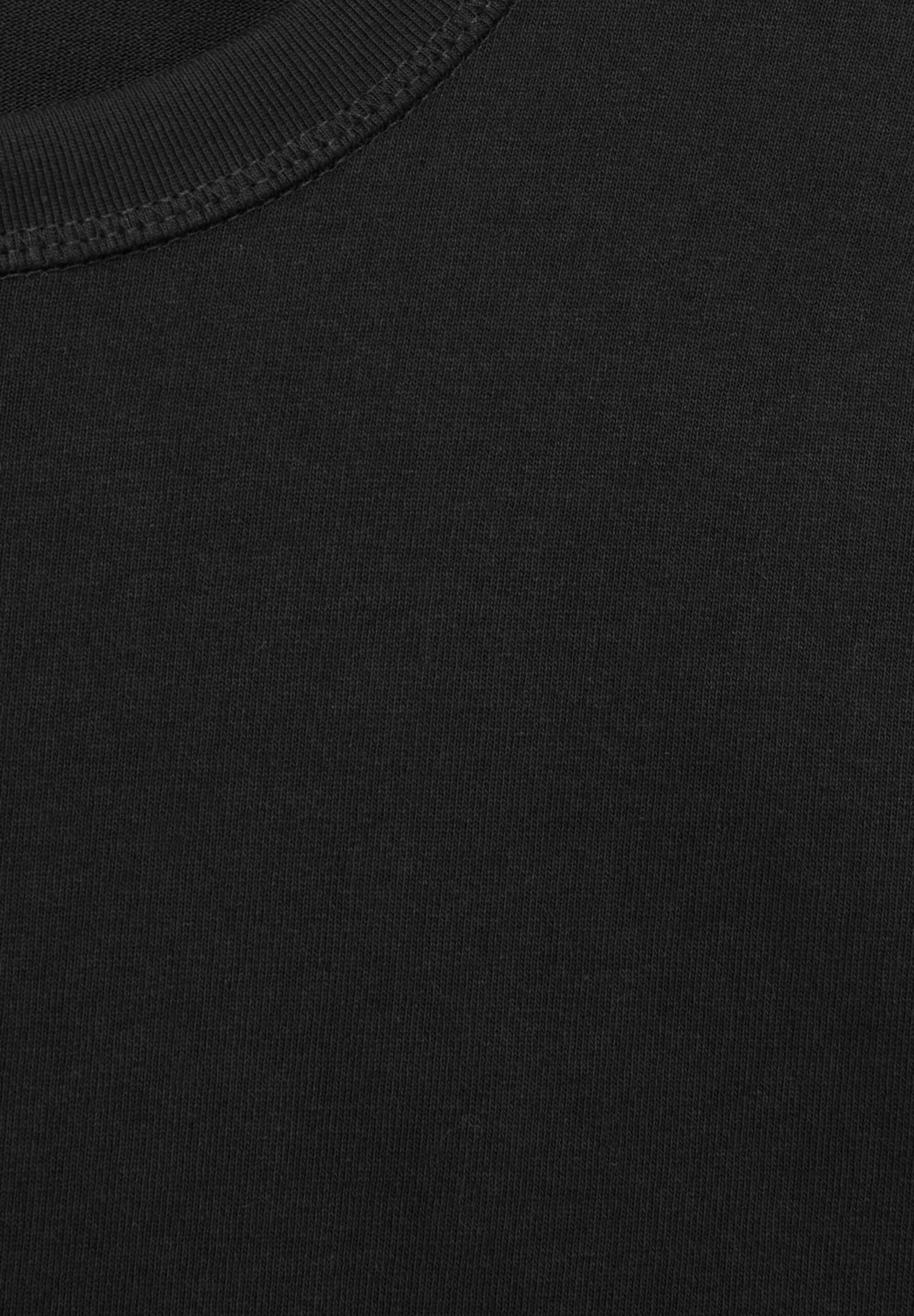 PULL & BEAR Heavy WeightT-Shirt BasicMottled Black Uomo T-shirt E Polo PUC22O1BR-Q11 6 PULL & BEAR Heavy WeightT-Shirt BasicMottled Black Uomo T-shirt E Polo PUC22O1BR-Q11 - immagine 6