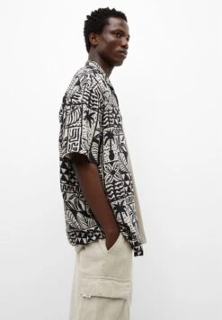 PULL & BEAR Floral Print- Camicia - Black 10 PULL & BEAR Floral Print- Camicia - Black -Pull & Bear 6dfcc888502b42b686f6388b6049a02d