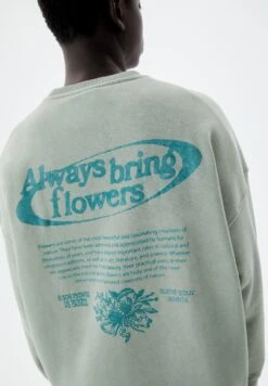 PULL & BEAR Green Garment-DyeFelpaGreen Uomo Maglieria E Felpe PUC22S0QZ-M11 -Pull & Bear 72680975bb7448d39743a3d9a2037876