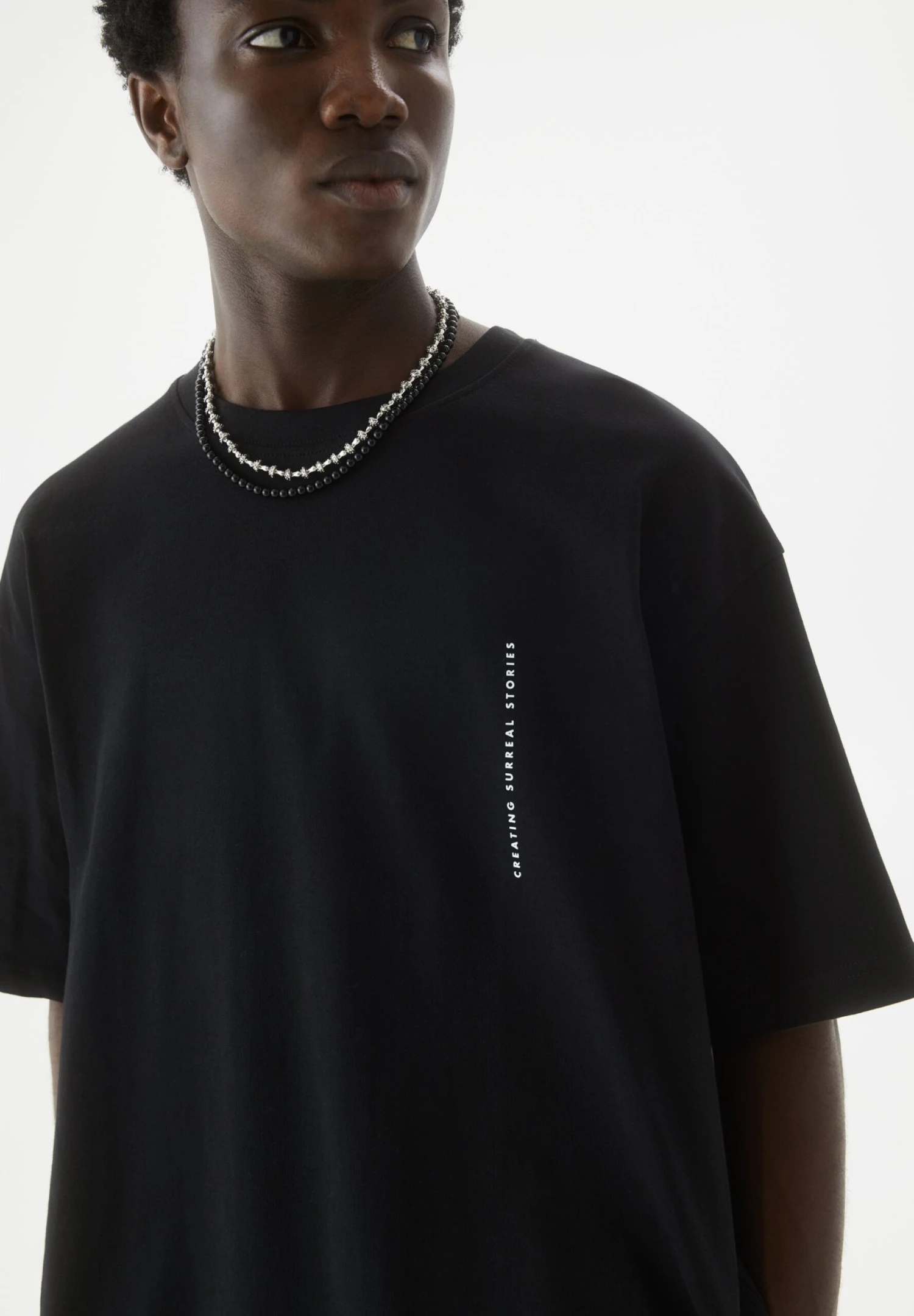 PULL & BEAR Slogan PhotographT-Shirt Con StampaBlack Uomo T-shirt E Polo PUC22O1QH-Q11 5 PULL & BEAR Slogan PhotographT-Shirt Con StampaBlack Uomo T-shirt E Polo PUC22O1QH-Q11 - immagine 5