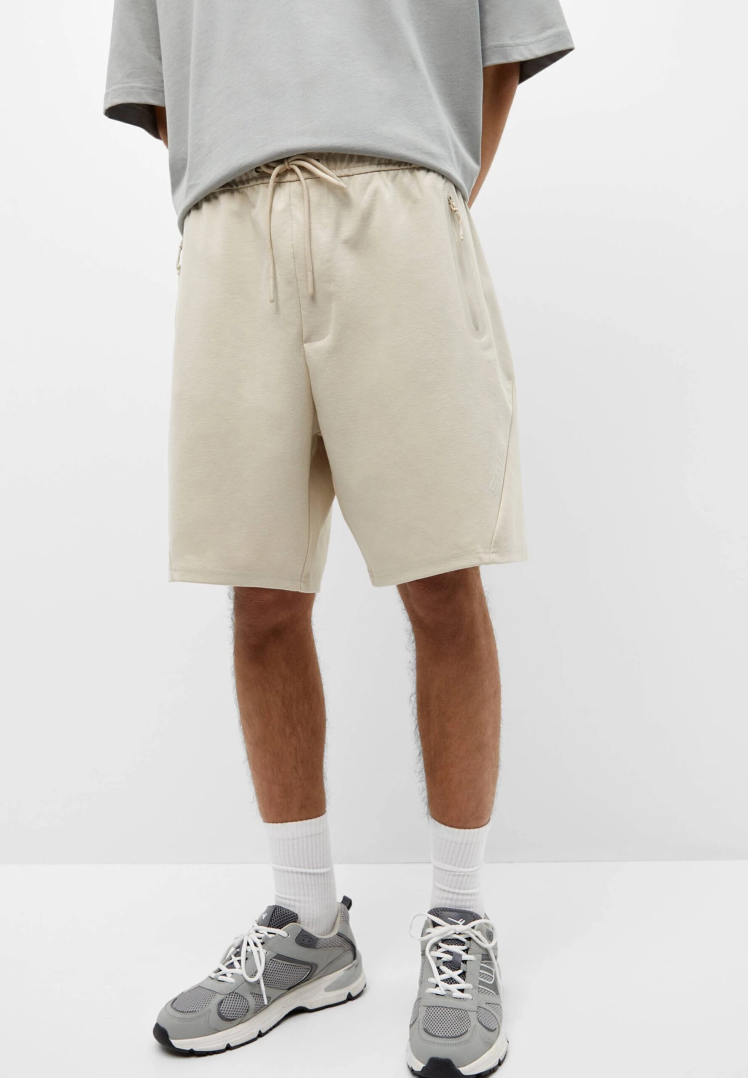 PULL & BEAR With Zips - Shorts - Stone 1 PULL & BEAR With Zips - Shorts - Stone