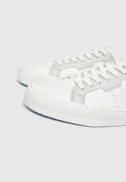 PULL & BEAR Im StreetstyleSneakers BasseMottled Light Grey Uomo Sneaker PUC12O0EX-C11 -Pull & Bear 76ca90e8cf1b4ab9899f0162b668684b