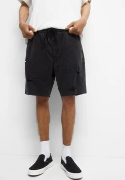 PULL & BEAR Ripped Bermuda Shorts Di JeansBlack Uomo Bermuda PUC22F0D8-Q11