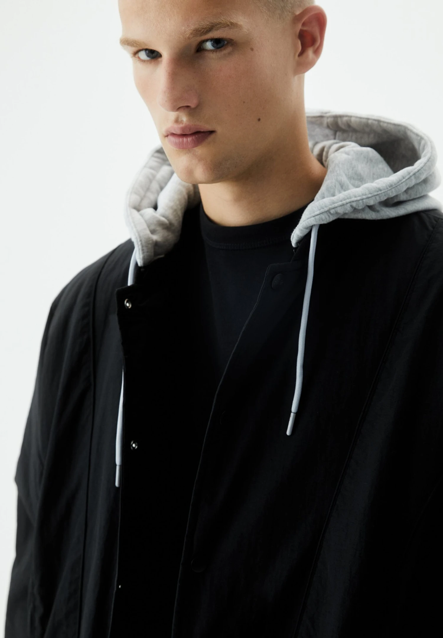 PULL & BEAR DetachableGiacca Da Mezza StagioneBlack Uomo Giacche PUC22T0T9-Q11 4 PULL & BEAR DetachableGiacca Da Mezza StagioneBlack Uomo Giacche PUC22T0T9-Q11 - immagine 4