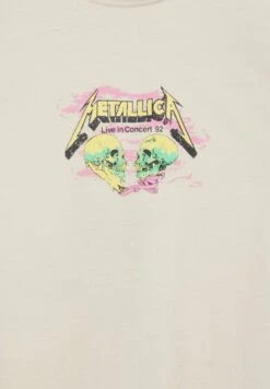 PULL & BEAR Short Sleeve Metallica T-Shirt Con StampaBeige Uomo T-shirt E Polo PUC22O1N5-B11 -Pull & Bear 8097cfef06bc4ffa94a3feb8c49084ec