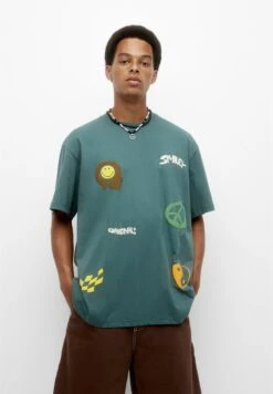 PULL & BEAR Smiley FaceT-Shirt Con StampaGreen Uomo T-shirt E Polo PUC22O1P0-M11