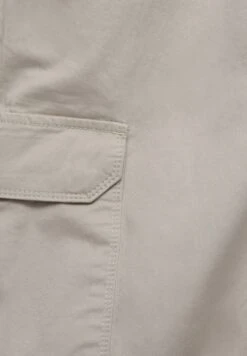 PULL & BEAR Basic JoggersPantaloni CargoSand Uomo Pantaloni PUC22E0ET-B11 -Pull & Bear 82250b8e6a034591bafc065a2b9399a0