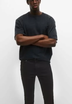 PULL & BEAR Basic SuperJeans Skinny FitBlack Uomo Jeans PUC22G0PN-Q11 -Pull & Bear 85ad980749f24ff4afafd1bf60e40132