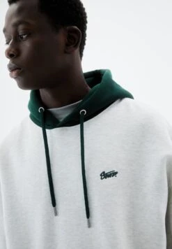 PULL & BEAR ContrastFelpa Con CappuccioDark Grey Uomo Maglieria E Felpe PUC22S0QW-C11 -Pull & Bear 862e3e0afcb14260b1ab2562ec73a5a7