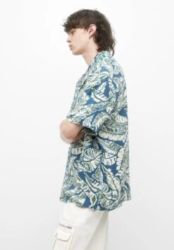 PULL & BEAR Short Sleeve Stwd Palm Tree CamiciaBlue Uomo Camicie PUC22D0JE-K11 11 PULL & BEAR Short Sleeve Stwd Palm Tree CamiciaBlue Uomo Camicie PUC22D0JE-K11 -Pull & Bear 894c682e663f4b0986af06f6e54bc6f1