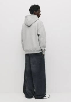 PULL & BEAR Felpa Con Cappuccio - Light Grey -Pull & Bear 8a1235a9157b435e95e525600080fce5