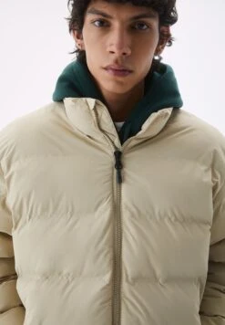 PULL & BEAR Basic Coloured-Puffer Giacca InvernaleBeige Uomo Giacche PUC22T0T6-B11 -Pull & Bear 8a841b7fa1d34bfe8ec78aea2fcc7eff