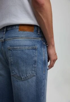 PULL & BEAR Ripped - Jeans Baggy - Dark Blue -Pull & Bear 8f4690e009244c4598c66ac9c17f4221