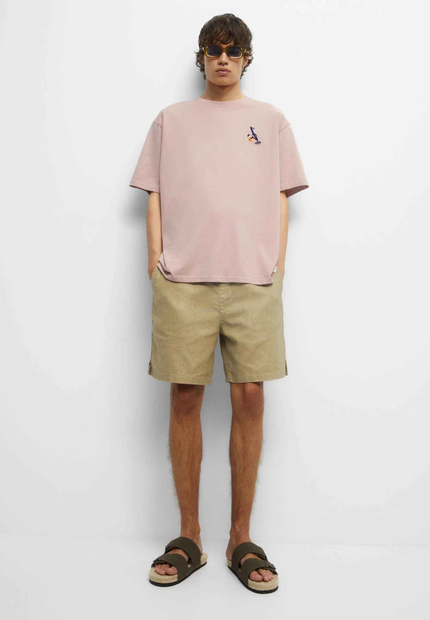 PULL & BEAR Short SleeveWith EmbroideryT-Shirt BasicPink Uomo T-shirt E Polo PUC22O1OL-J11 5 PULL & BEAR Short SleeveWith EmbroideryT-Shirt BasicPink Uomo T-shirt E Polo PUC22O1OL-J11 - immagine 5