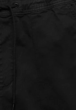 PULL & BEAR Jogger FitPantaloni SportiviBlack Uomo Pantaloni Sportivi E Joggers PUC22E0EW-Q11 -Pull & Bear 9095e547ddf543879d49e530ae2b5418