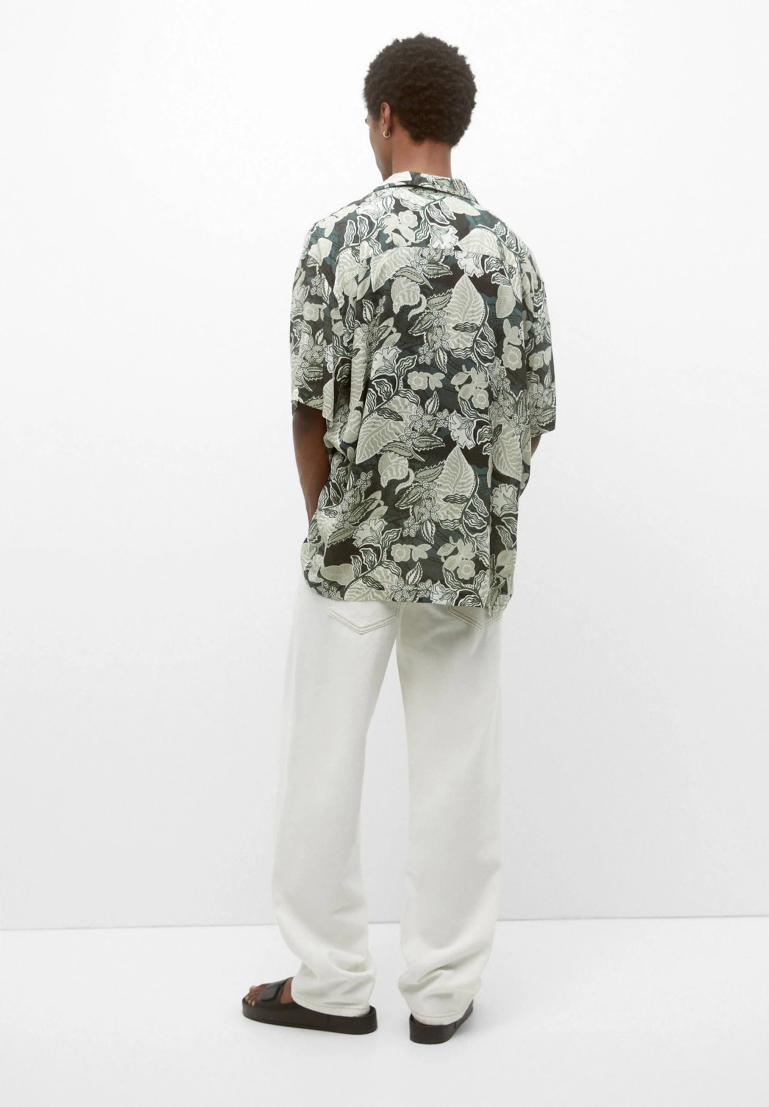 PULL & BEAR Floral Print Short Sleeve- Camicia - Mint 3 PULL & BEAR Floral Print Short Sleeve- Camicia - Mint - immagine 3