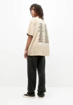 PULL & BEAR System Of A Down Toxicity Album T-Shirt Con StampaBrown Uomo T-shirt E Polo PUC22O1N8-O11 -Pull & Bear 944180e1b8db4d589f09254b5c82362e