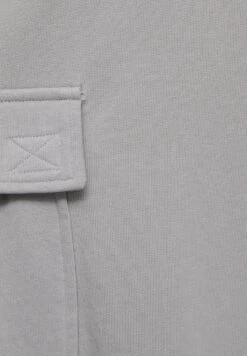 PULL & BEAR JoggersPantaloni CargoLight Grey Uomo Pantaloni PUC22E0F0-C11 -Pull & Bear 954d21ef521e43c08bdc7a0d983a9905