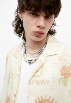 PULL & BEAR Print- Camicia - White -Pull & Bear 965c24d145a748b4aafa4907a17fec38