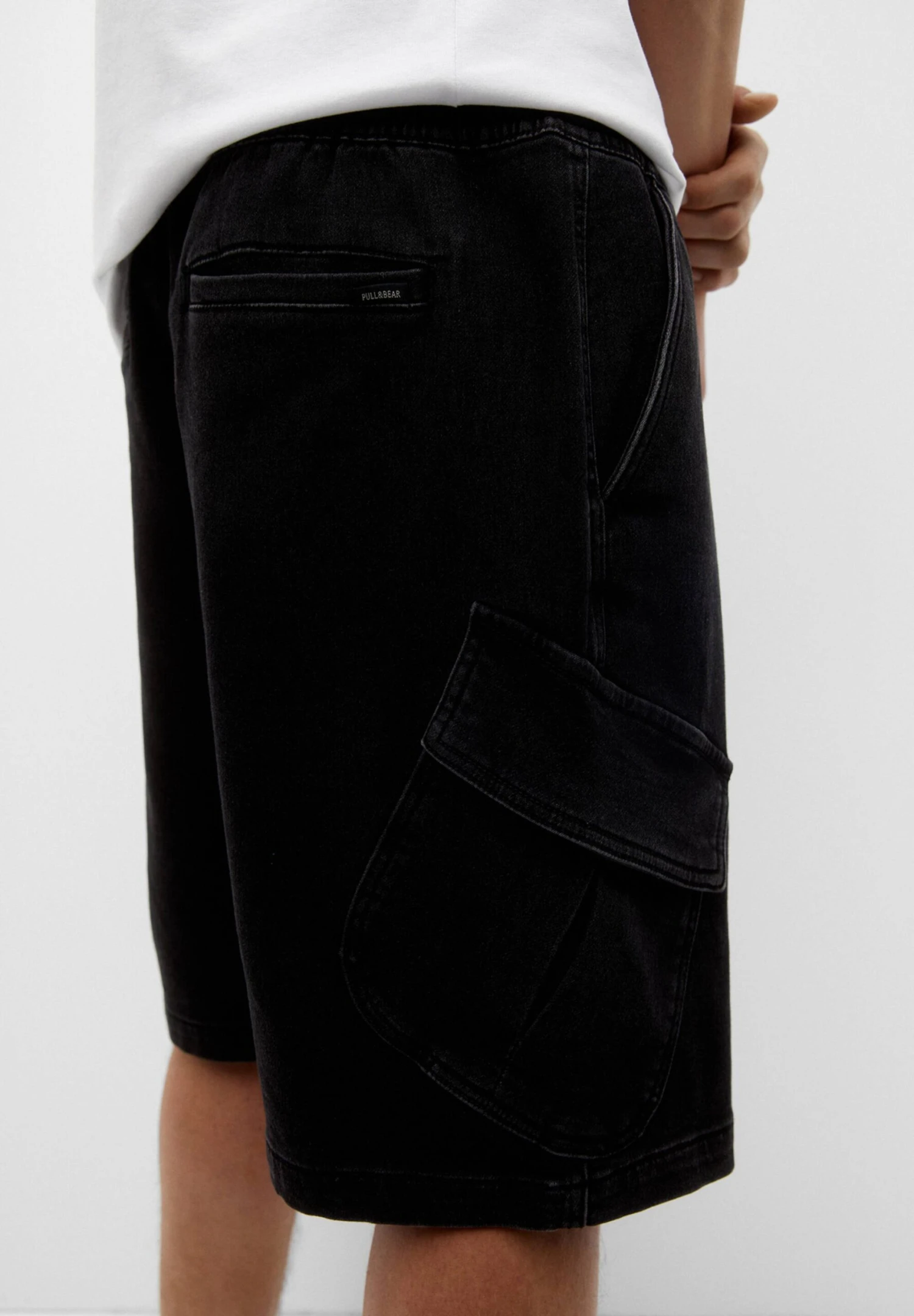 PULL & BEAR Bund - Shorts Di Jeans - Black 5 PULL & BEAR Bund - Shorts Di Jeans - Black - immagine 5