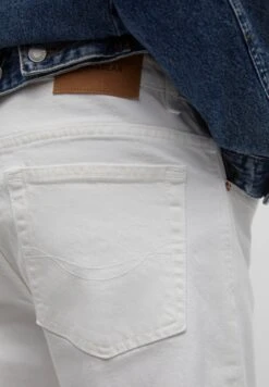 PULL & BEAR Comfort - Jeans A Sigaretta - White -Pull & Bear 9923b27b214b4b1bbaf1497d401d238c