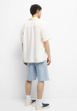 PULL & BEAR Basic Short Sleeve - Camicia - White -Pull & Bear 9a3244d643c04da685e2187d25626fcd