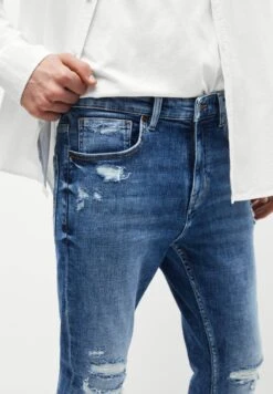 PULL & BEAR RippedJeans Slim FitBlue Uomo Jeans PUC22G0P8-K11 -Pull & Bear 9b2e5c76dacb45e4846e8dc1c124eca7