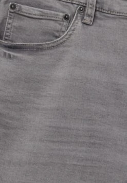 PULL & BEAR Faded BermudaShorts Di JeansGrey Uomo Bermuda PUC22F0CG-C11 -Pull & Bear 9bfbd19aff7444eab63bcedcb5830904