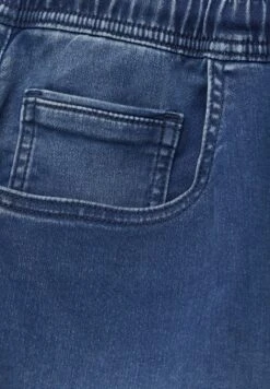 PULL & BEAR Bermuda TrunkShorts Di JeansBlue Denim Uomo Jeans PUC22F0CP-K11 -Pull & Bear 9c08d208252b4387bbde268cbee7c5be