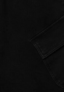 PULL & BEAR Bund - Shorts Di Jeans - Black 15 PULL & BEAR Bund - Shorts Di Jeans - Black -Pull & Bear a303ad451b6d431c94a109c03c20d68b