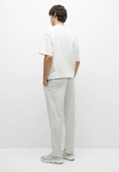 PULL & BEAR Chino - Light Grey -Pull & Bear a4a92b7645814acc95fd90084c0071aa