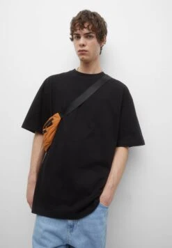 PULL & BEAR Oversize Short SleeveT-Shirt BasicBlack Uomo T-shirt E Polo PUC22O1K0-Q11