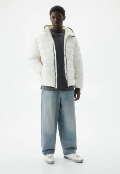 PULL & BEAR LightweightGiacca InvernaleWhite Uomo Giacche PUC22T0ST-A11 -Pull & Bear a4d5e0ef28274e99b5c1738c4f2f1e59